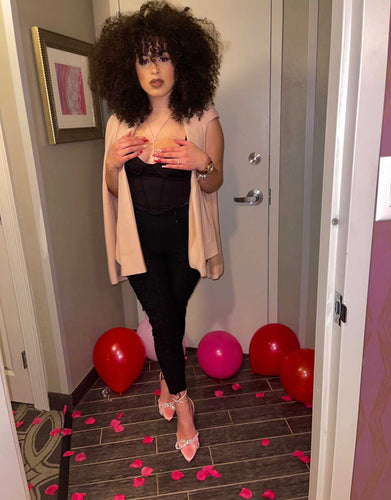 Princess Cindhy love  heels
